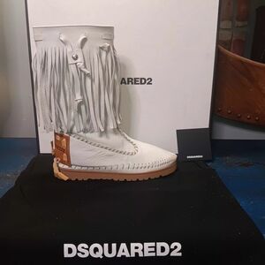 DSQUARED2 White Fringe Leather Moccasin Boot